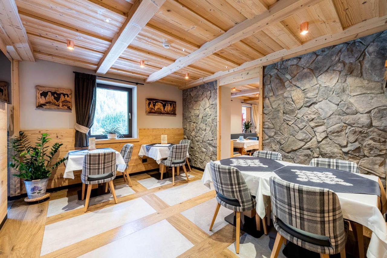 Garni Letizia Bed & Breakfast Campitello di Fassa Bagian luar foto