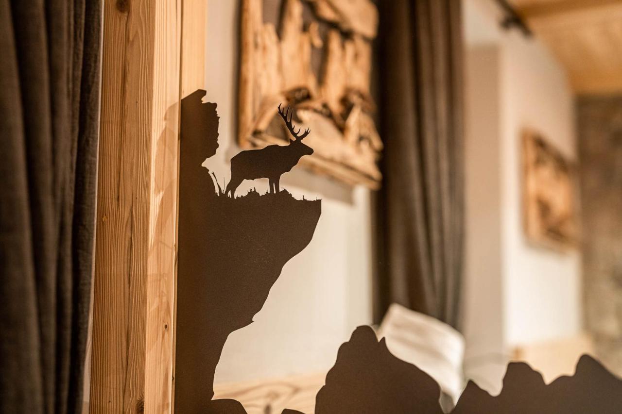 Garni Letizia Bed & Breakfast Campitello di Fassa Bagian luar foto