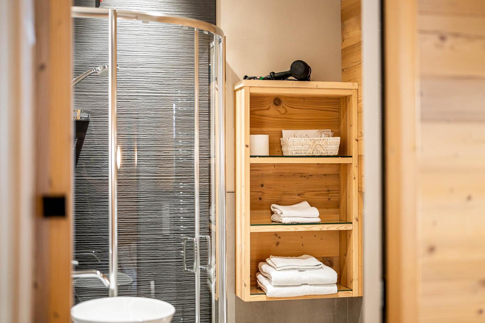 Garni Letizia Bed & Breakfast Campitello di Fassa Bagian luar foto