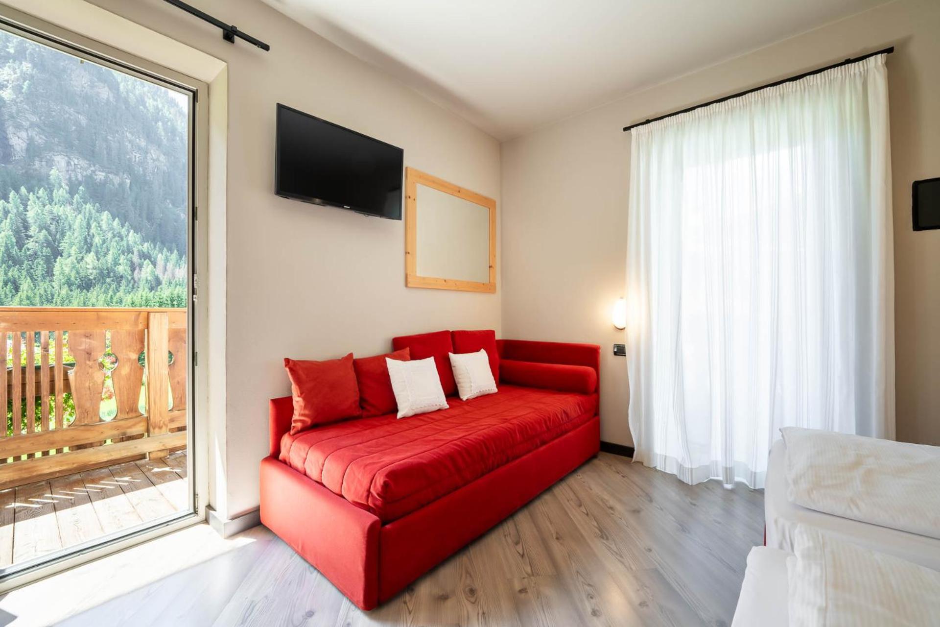 Garni Letizia Bed & Breakfast Campitello di Fassa Bagian luar foto