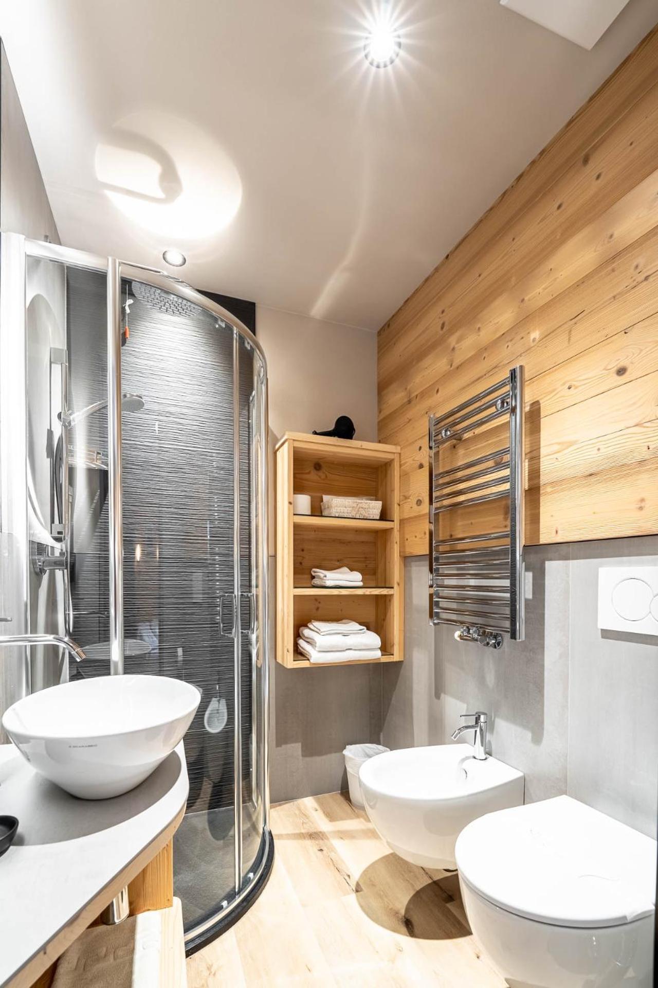 Garni Letizia Bed & Breakfast Campitello di Fassa Bagian luar foto